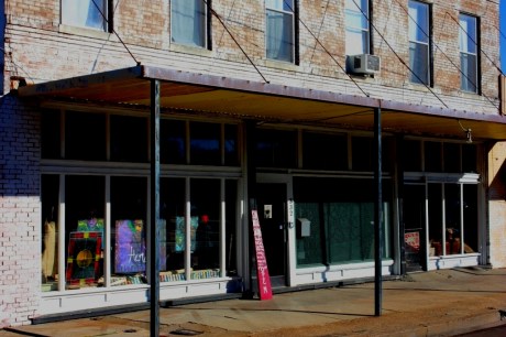 Sun House, Clarksdale, MS near Ground Zero, photo - Brad Hardisty