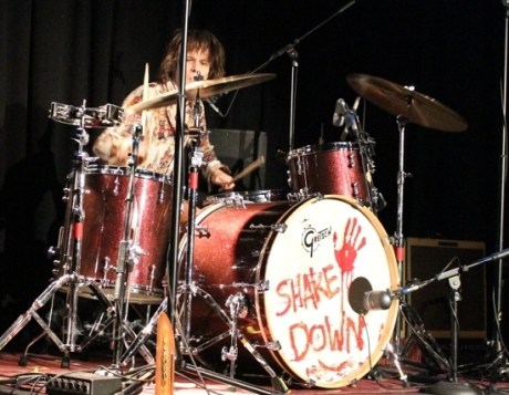 tyler bryant exitin 085 small