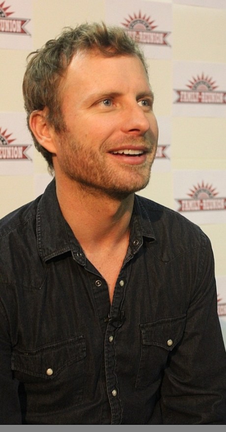 Dierks Bentley, photo - Brad Hardisty